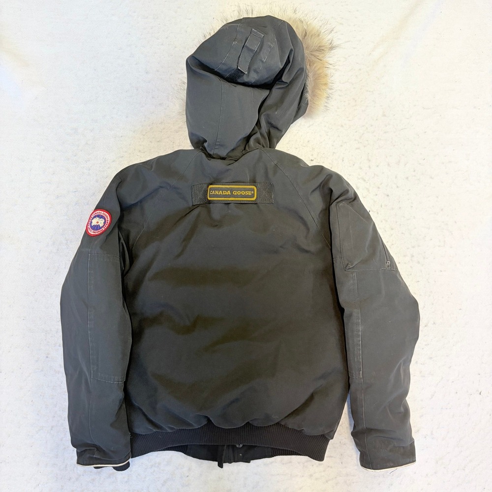 Canada Goose Rundle Bomber Youth Large Black Fur Trim Hooded Parka 7995Y R - Picture 3 of 10